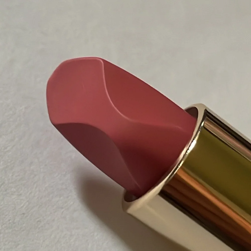 L;Oreal Colour Riche lipstick 171 NU CONFIDENT - Picture 1 of 8